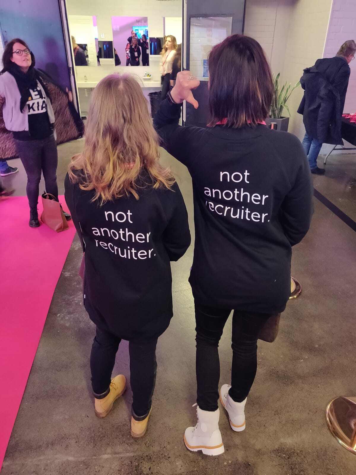 Kilpailukykyinen yritys satsaa ihmisläheiseen työarkeen